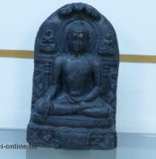 Buddha-Figur aus Kunststein | Steinskulptur des Buddha Shakyamuni 40 x 24 cm