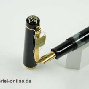 Pelikan M150 Füllhalter | Kolbenfüller "M" | Schwarz/Gold