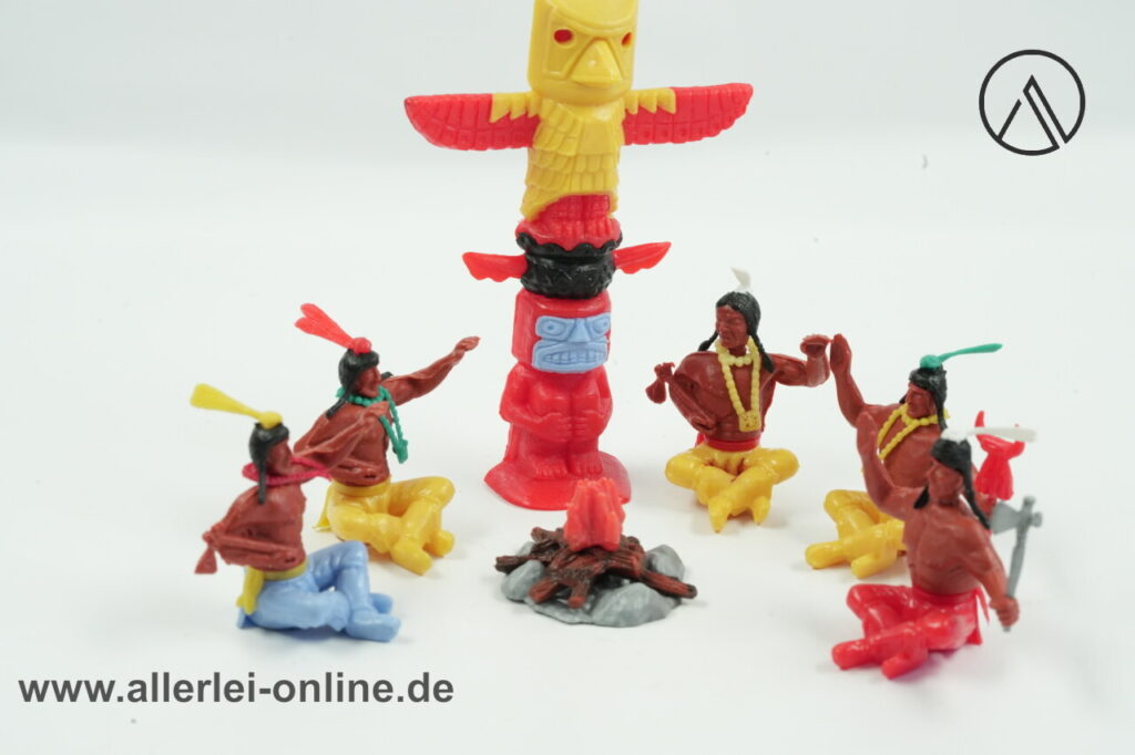 Timpo Toys | Lagerfeuerszene mit fünf Indianern | Vintage Timpo Toys Steckfigur