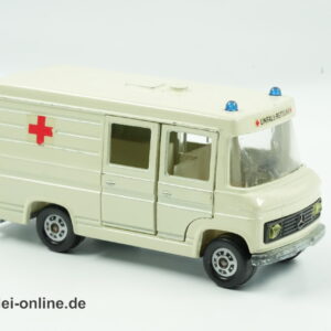 SIKU V292 / 1911 | Mercedes-Benz L 406 D Rotkreuz | Unfall Rettung - Rettungswagen