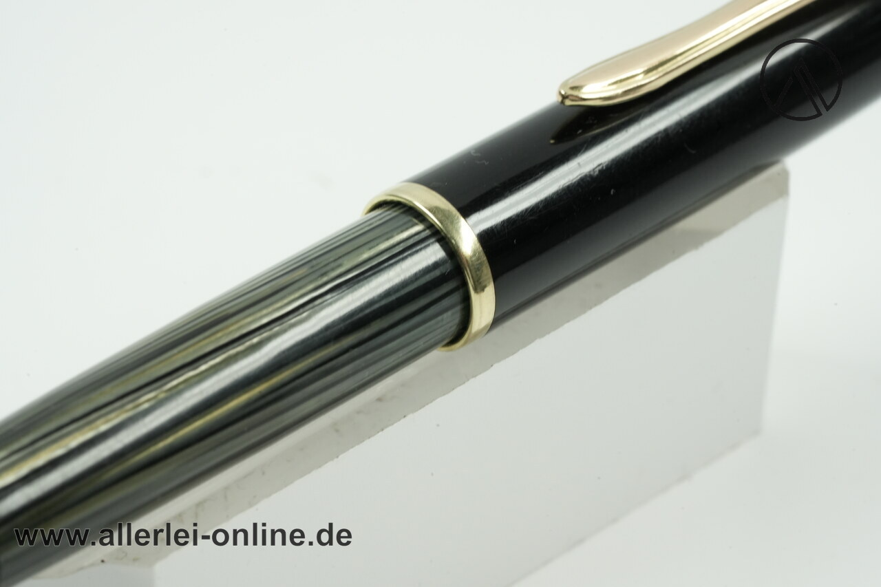 50-60er Jahre GEHA 790 Füller | Kolbenfüller grün/schwarz | Goldfeder 14C/585 50-60er Jahre GEHA 790 Füller | Kolbenfüller grün/schwarz | Goldfeder 14C/585