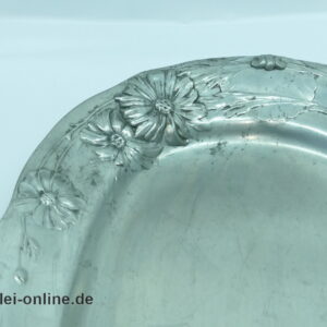 Antike Kayserzinn 4129 Schale | Entwurf Hugo Leven Jugendstil Zinn-Schale mit Margeriten und Insekten-Dekor